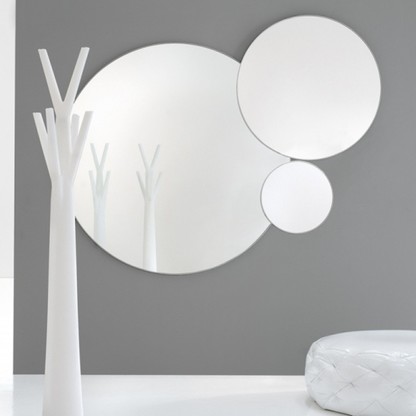 Дизайнерское зеркало Eclipse итальянской фабрики Bonaldo