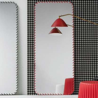 Дизайнерское зеркало Spiral итальянской фабрики Bonaldo